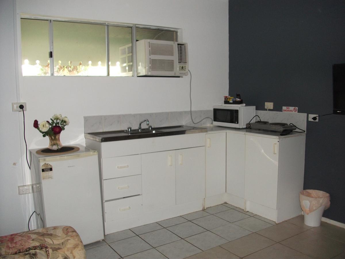 Beerwah Glasshouse Motel Εξωτερικό φωτογραφία
