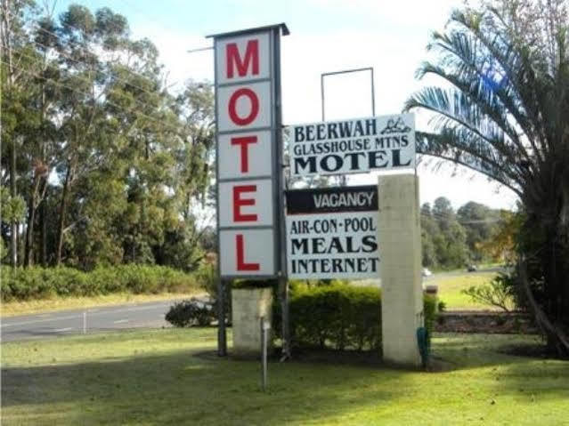 Beerwah Glasshouse Motel Εξωτερικό φωτογραφία
